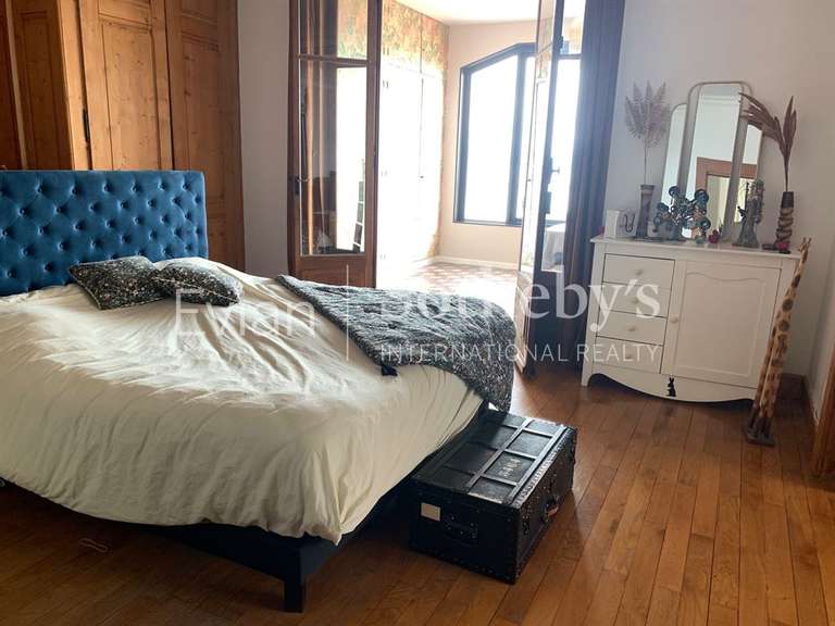 Appartement Évian-les-Bains - 6 chambres - 270m²