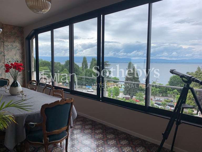 Appartement Évian-les-Bains - 6 chambres - 270m²
