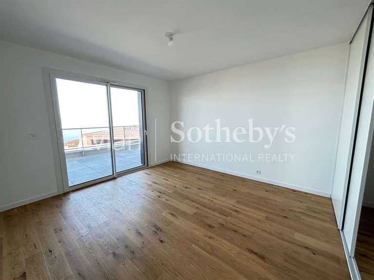 Appartement Évian-les-Bains - 4 chambres - 138m²