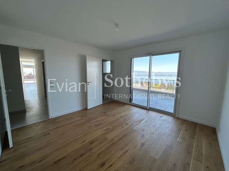 Appartement Évian-les-Bains - 4 chambres - 138m²