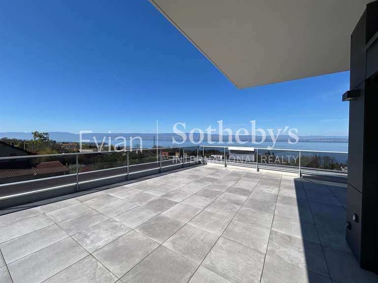 Appartement Évian-les-Bains - 4 chambres - 138m²