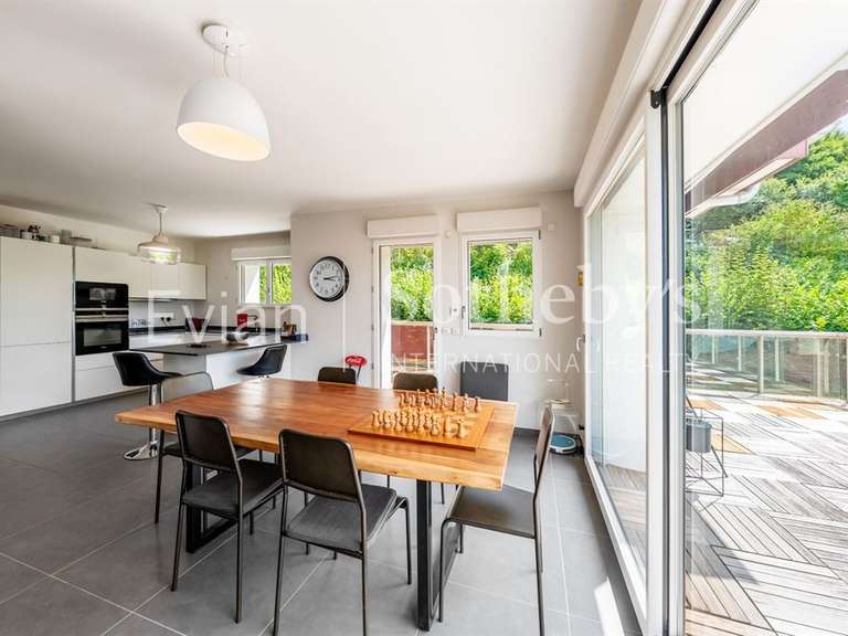 Apartment Évian-les-Bains - 3 bedrooms - 133m²