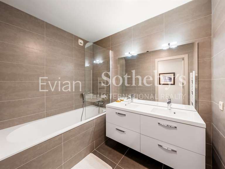 Apartment Évian-les-Bains - 3 bedrooms - 133m²