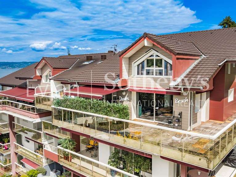 Apartment Évian-les-Bains - 3 bedrooms - 133m²