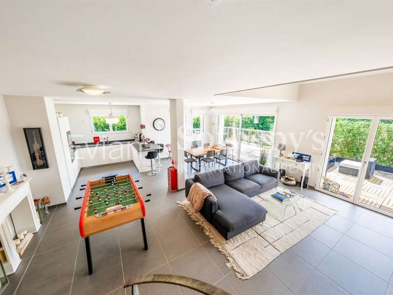 Apartment Évian-les-Bains - 3 bedrooms - 133m²