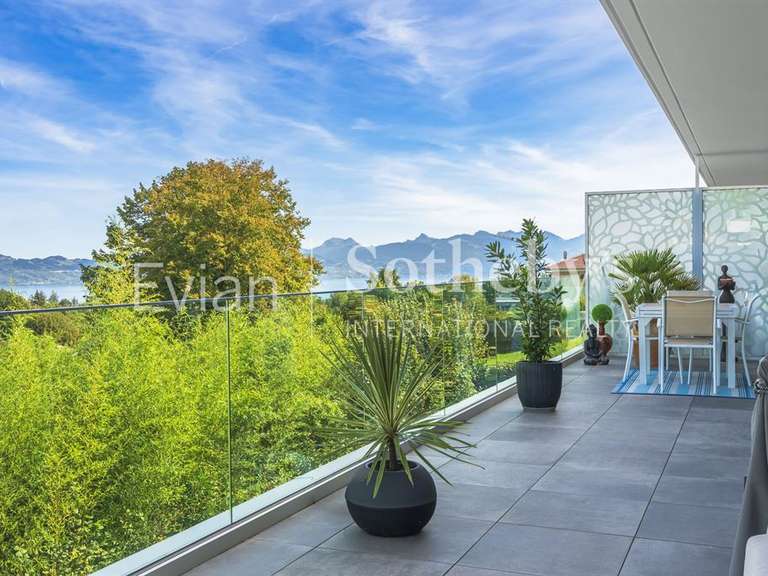 Apartment Évian-les-Bains - 3 bedrooms - 117m²
