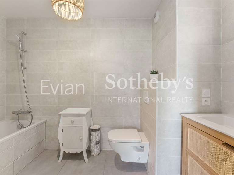 Appartement Évian-les-Bains - 3 chambres - 117m²