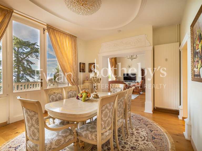 Appartement Évian-les-Bains - 3 chambres - 279m²