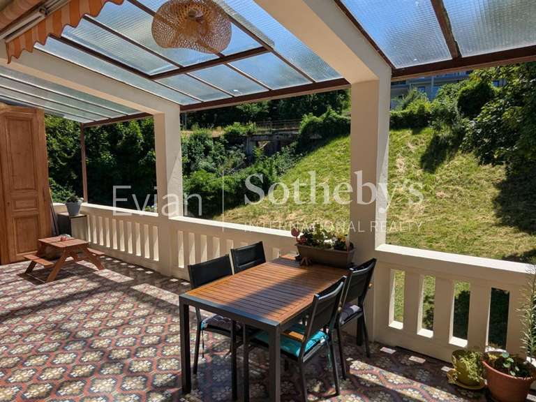 Appartement Évian-les-Bains - 6 chambres - 270m²
