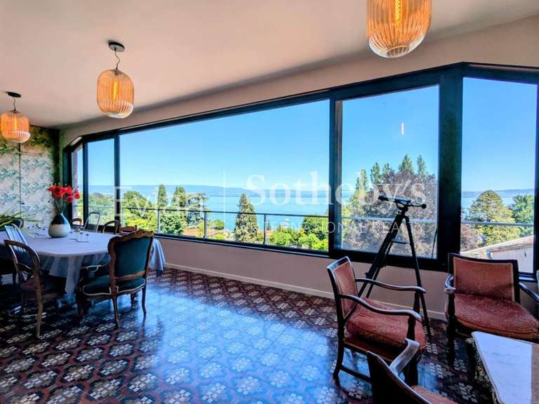 Appartement Évian-les-Bains - 6 chambres - 270m²