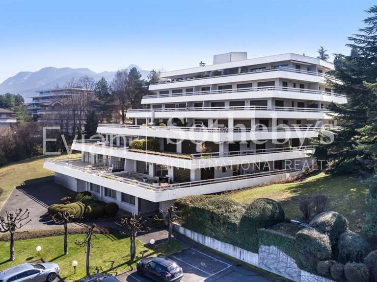 Appartement Évian-les-Bains - 3 chambres - 134m²