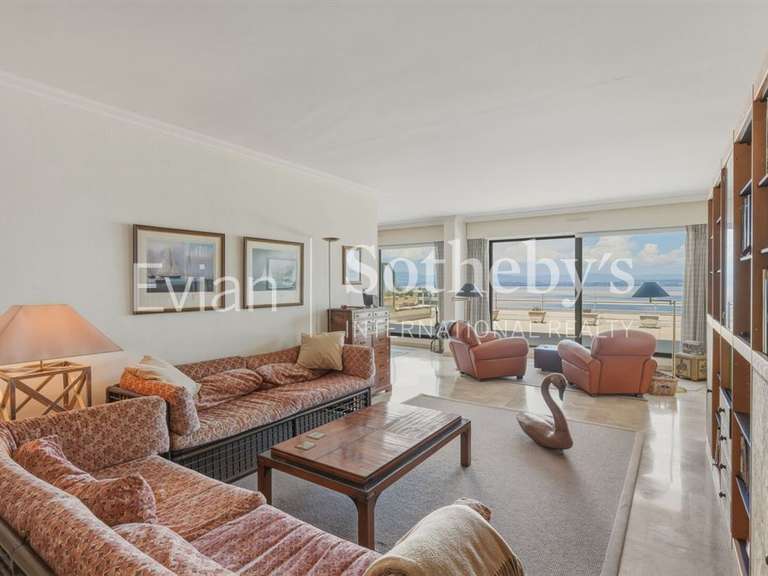Appartement Évian-les-Bains - 3 chambres - 134m²