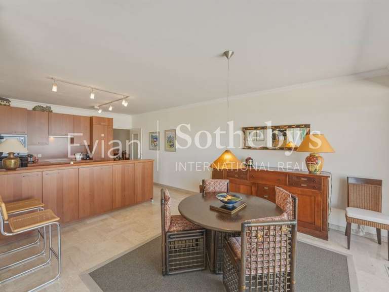 Apartment Évian-les-Bains - 3 bedrooms - 134m²
