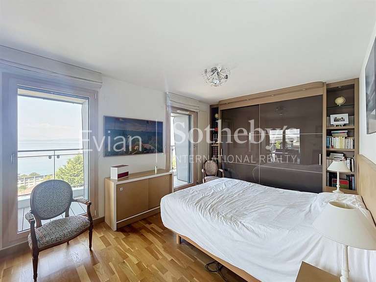 Appartement Évian-les-Bains - 3 chambres - 119m²