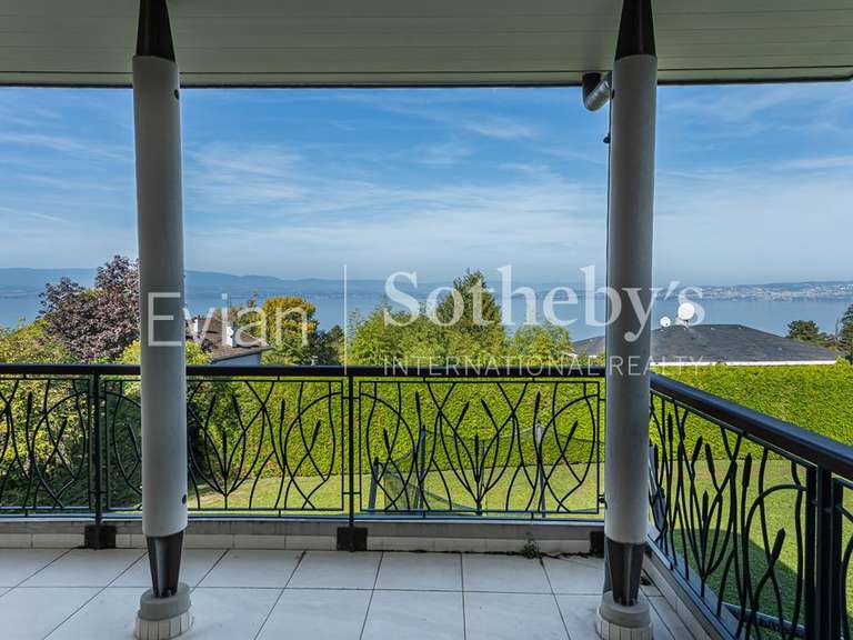 House Évian-les-Bains - 480m²