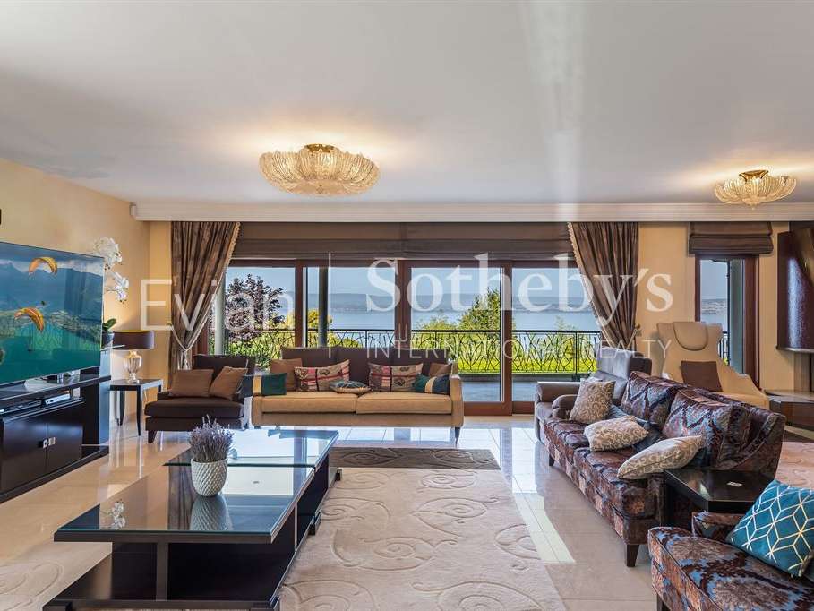 House Évian-les-Bains