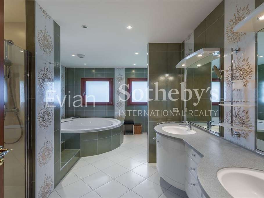 House Évian-les-Bains