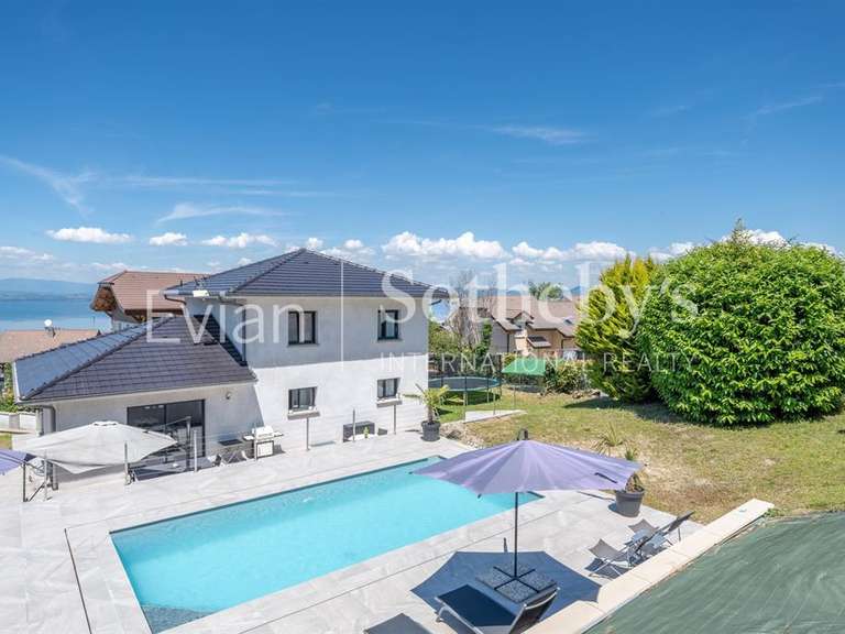 Maison Évian-les-Bains - 4 chambres - 200m²