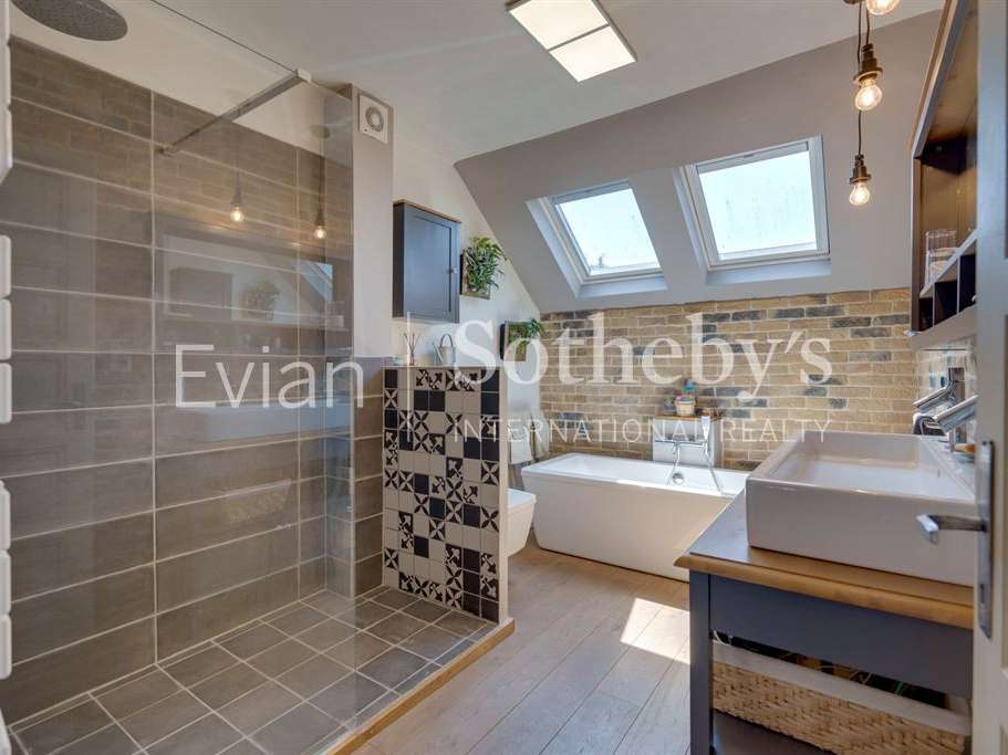 House Évian-les-Bains