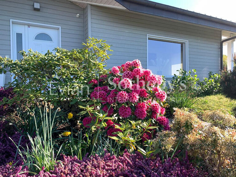 House Évian-les-Bains - 3 bedrooms - 142m²