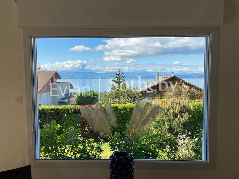 House Évian-les-Bains - 3 bedrooms - 142m²