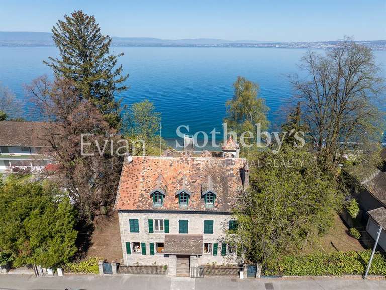 House Évian-les-Bains - 6 bedrooms - 445m²