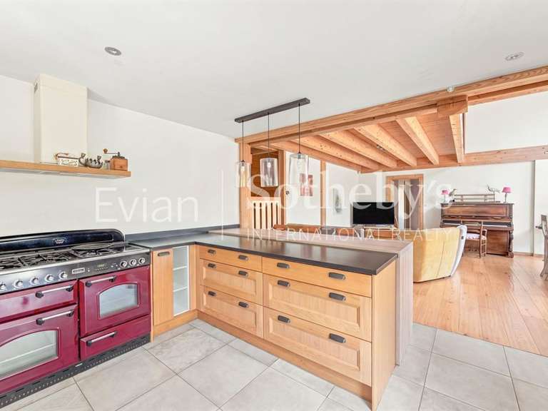 Maison Évian-les-Bains - 6 chambres - 228m²