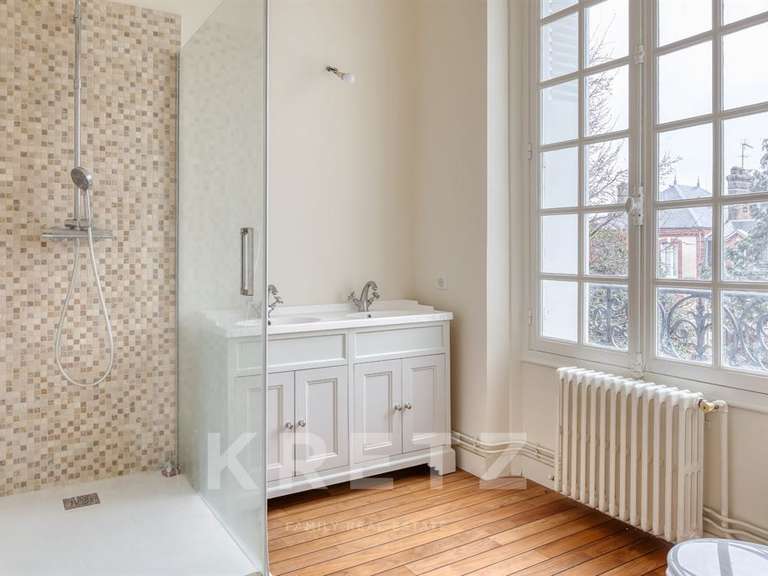 Maison Évreux - 7 chambres - 400m²