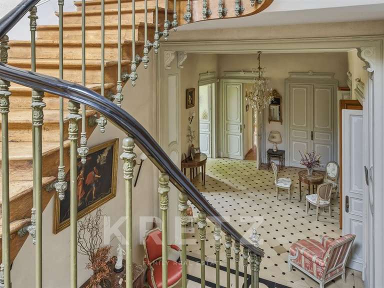Maison Évreux - 7 chambres - 600m²
