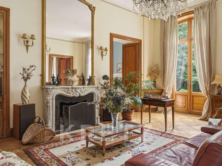 Maison Évreux - 7 chambres - 600m²
