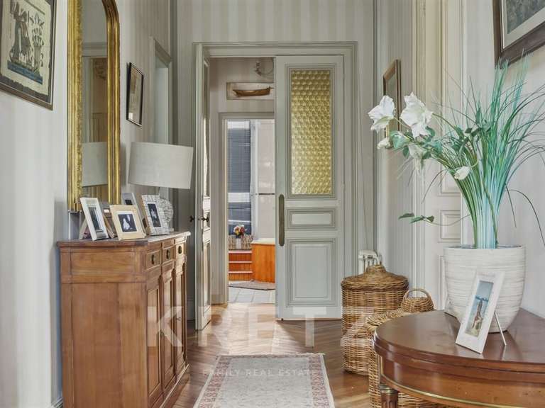 Maison Évreux - 7 chambres - 600m²