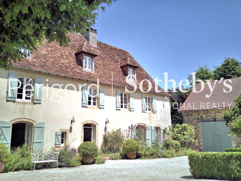 House Excideuil - 4 bedrooms - 427m²