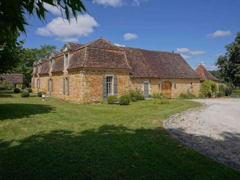 Maison Excideuil - 4 chambres - 450m²