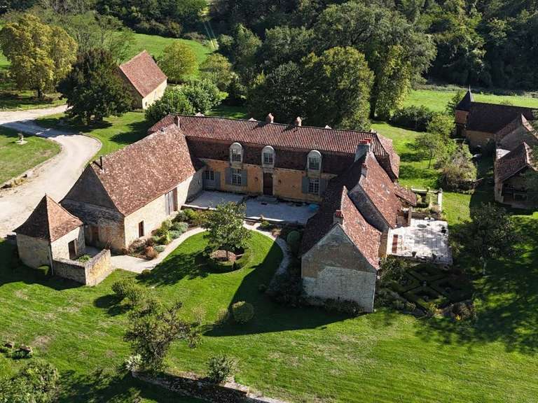 Maison Excideuil - 4 chambres - 450m²