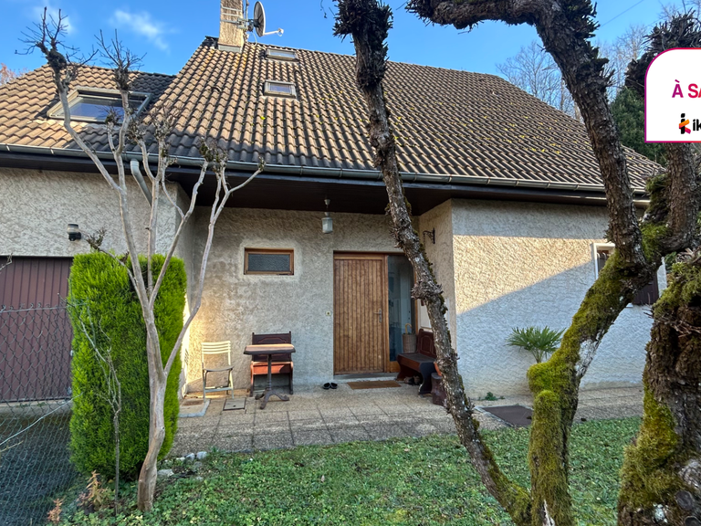 Maison Eybens - 4 chambres - 138m²