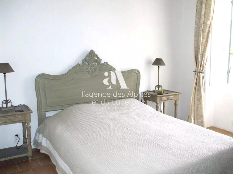 Appartement Eygalières - 5 chambres - 240m²