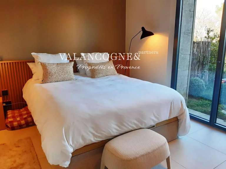 Appartement Eygalières - 4 chambres - 100m²