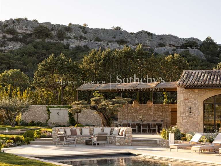 Maison Eygalières - 6 chambres - 338m²