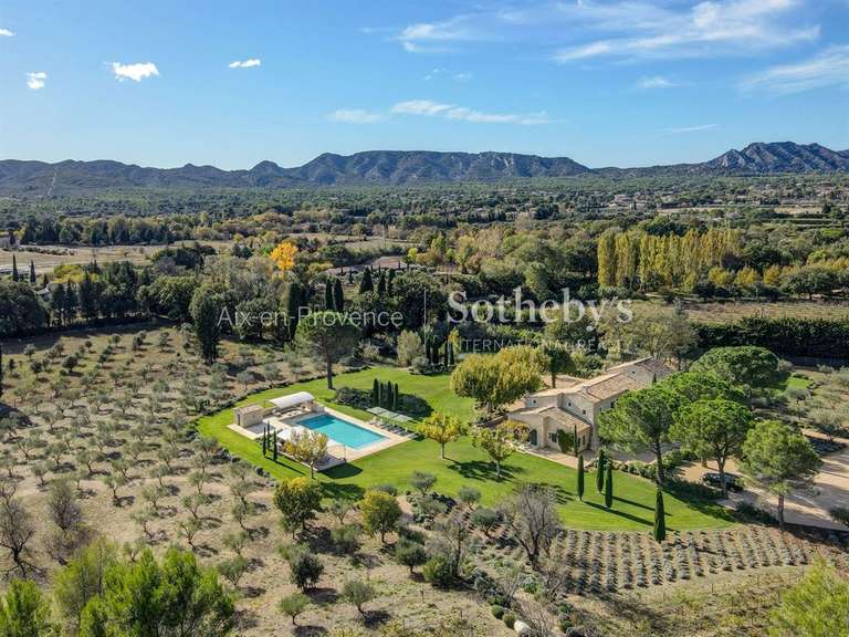 Maison Eygalières - 5 chambres - 450m²