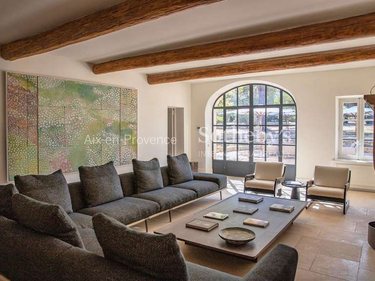 House Eygalières - 7 bedrooms - 550m²