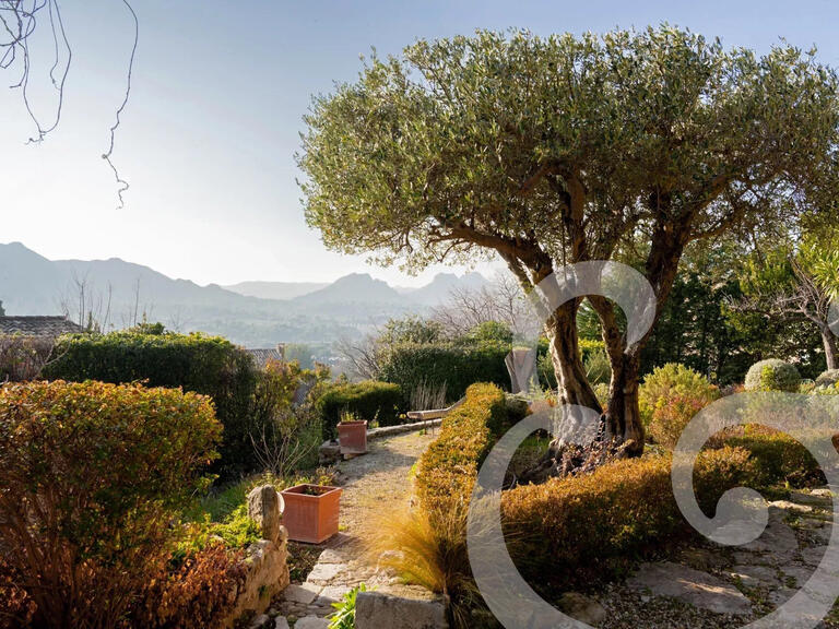 Maison Eygalières - 5 chambres - 279m²