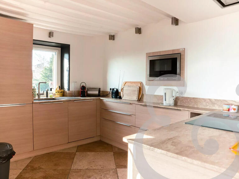 Maison Eygalières - 5 chambres - 279m²