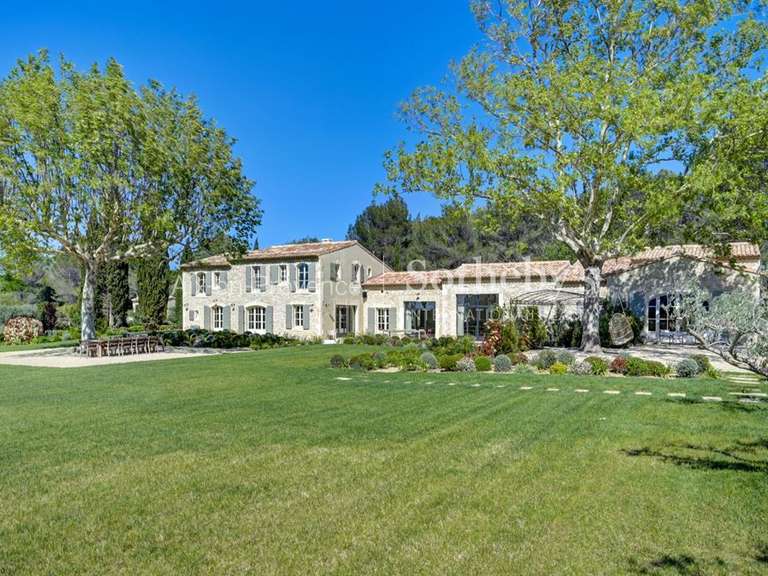 Maison Eygalières - 6 chambres - 400m²