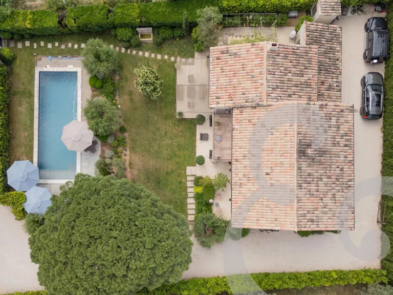 Maison Eygalières - 4 chambres - 248m²