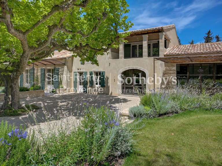 House Eygalières - 7 bedrooms - 300m²