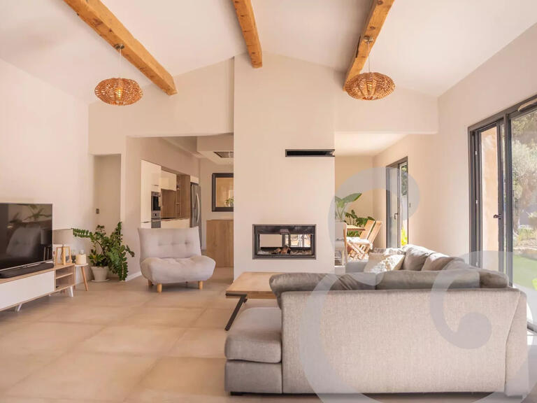 Maison Eygalières - 4 chambres - 244m²