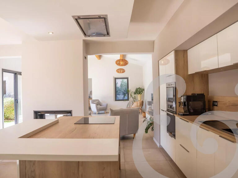 Maison Eygalières - 4 chambres - 244m²