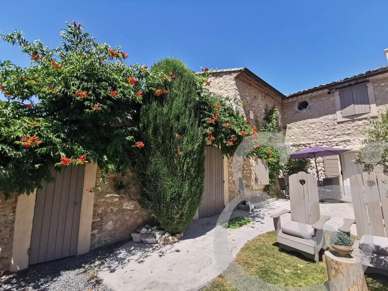 Maison Eygalières - 4 chambres - 195m²