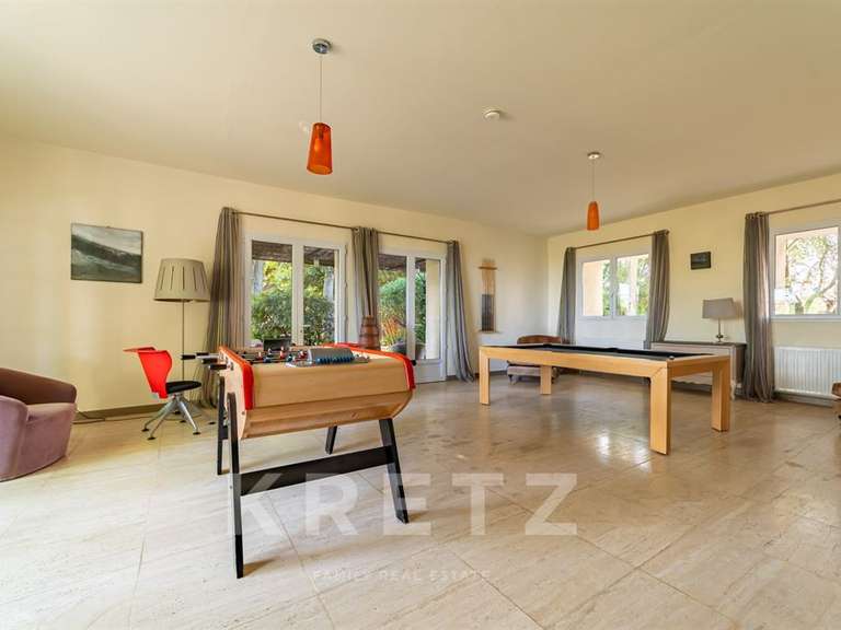 Maison Eygalières - 8 chambres - 550m²