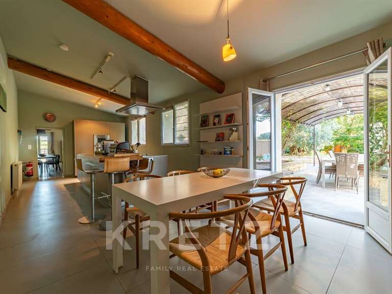 Maison Eygalières - 8 chambres - 550m²